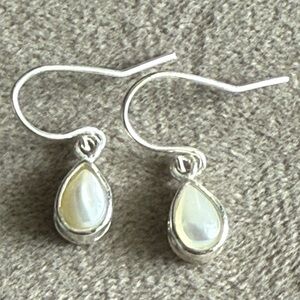Elegant Silver and Cream Teardrop Earrings